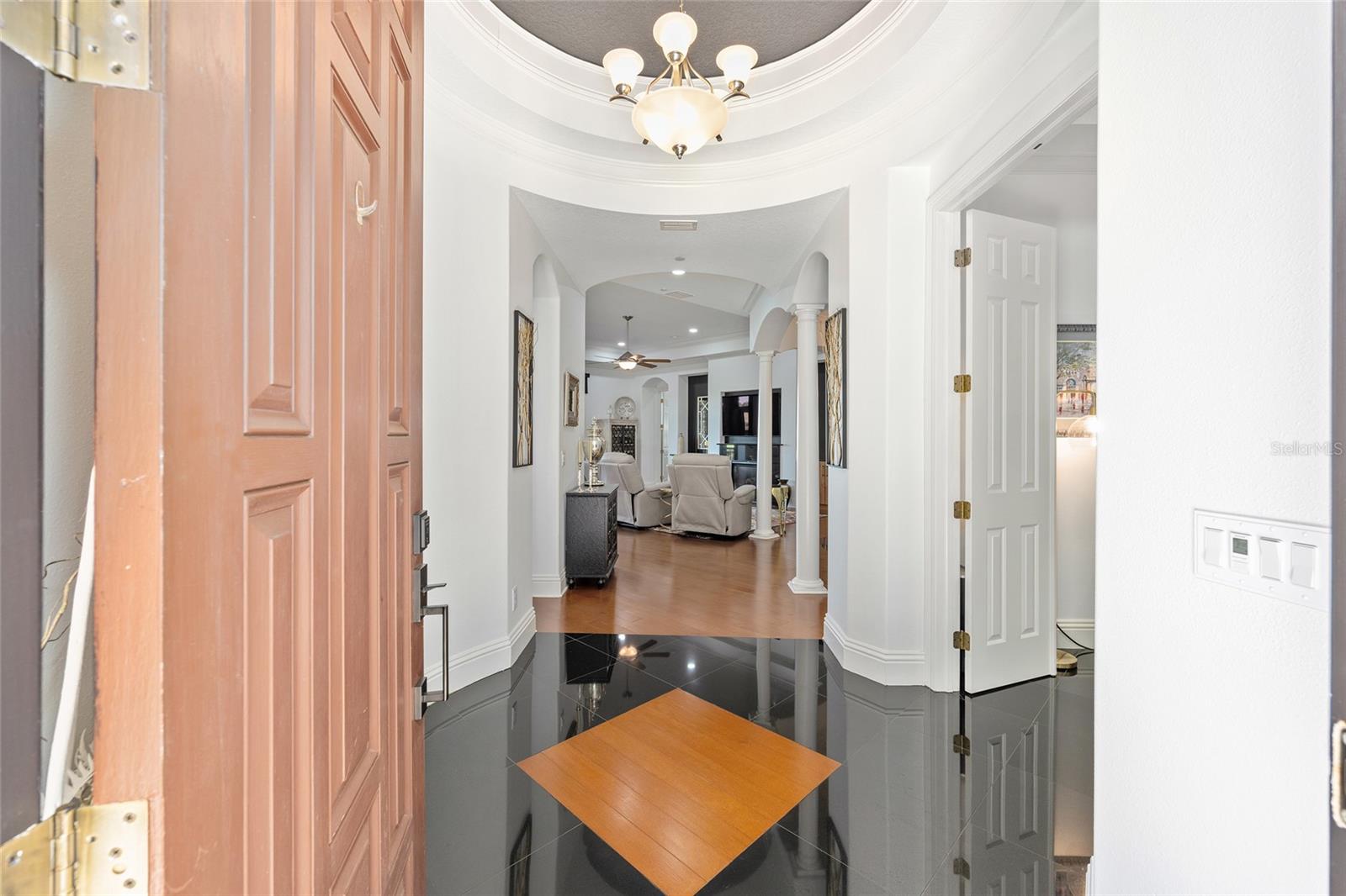 POINTE VISTA CONDO - Residential