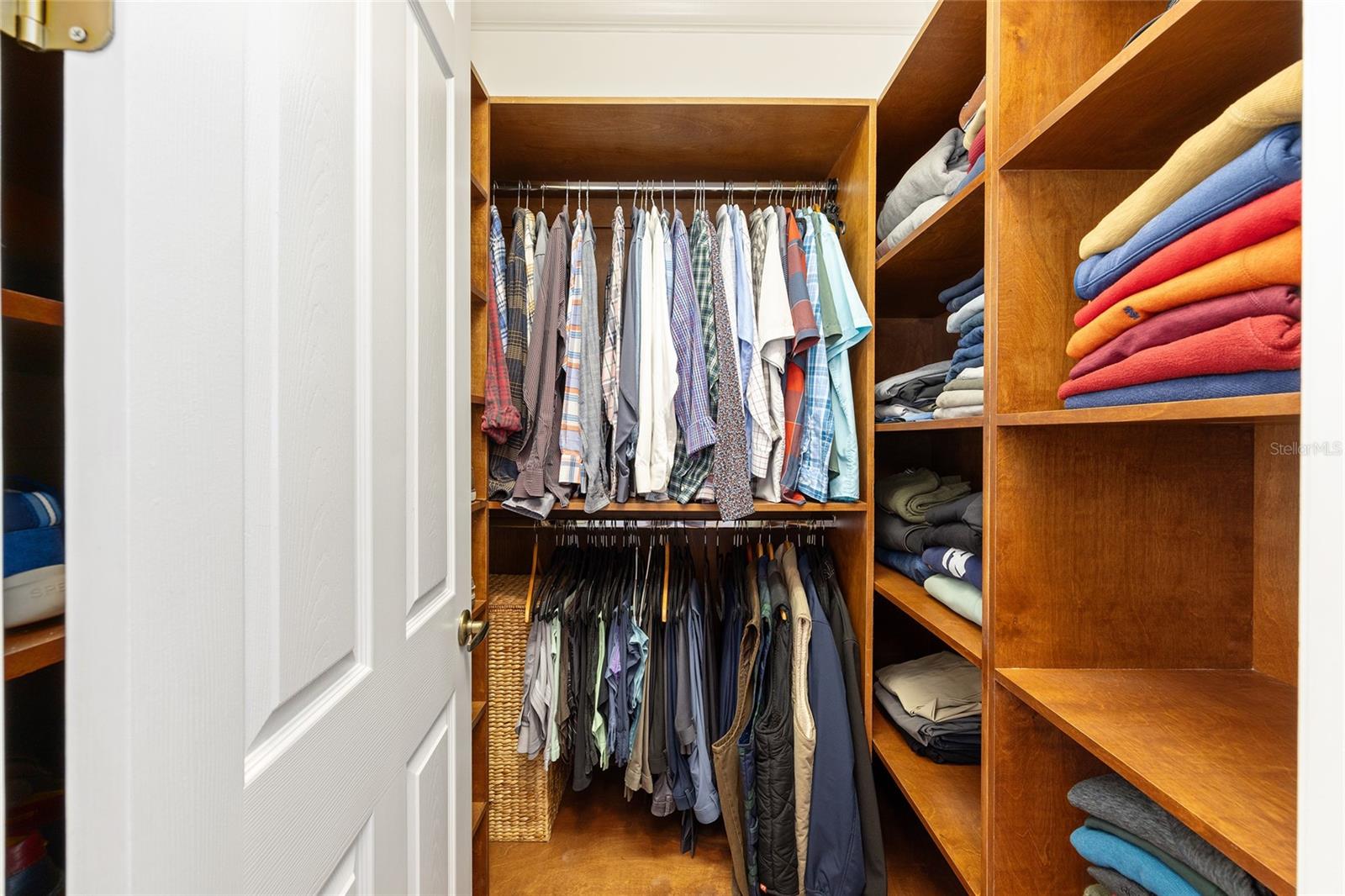 POINTE VISTA CONDO - Residential