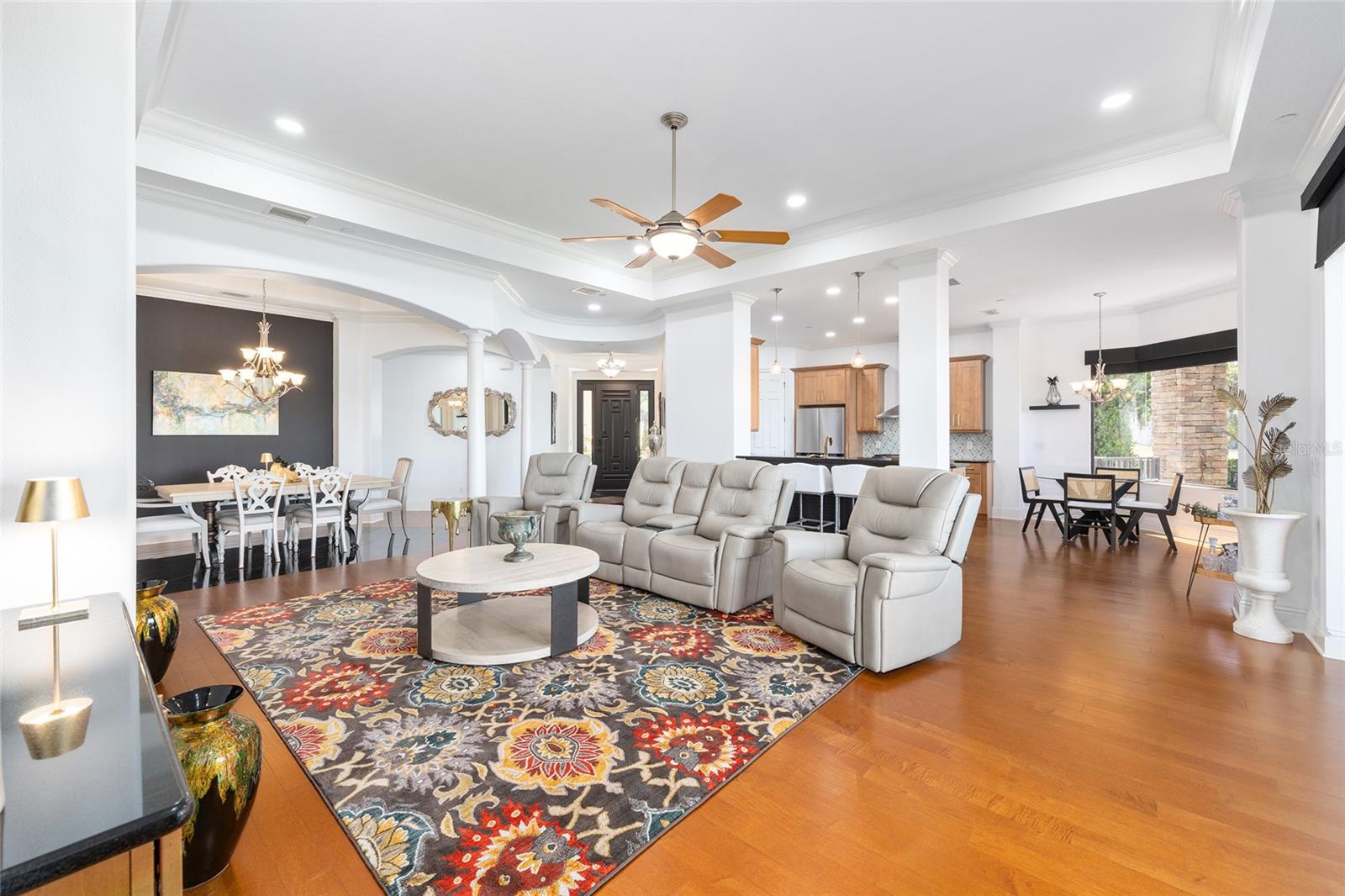 POINTE VISTA CONDO - Residential