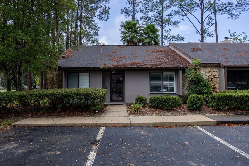 Photo of 3711 NW 56th Lane, Gainesville, FL 32653 (MLS # GC534661)
