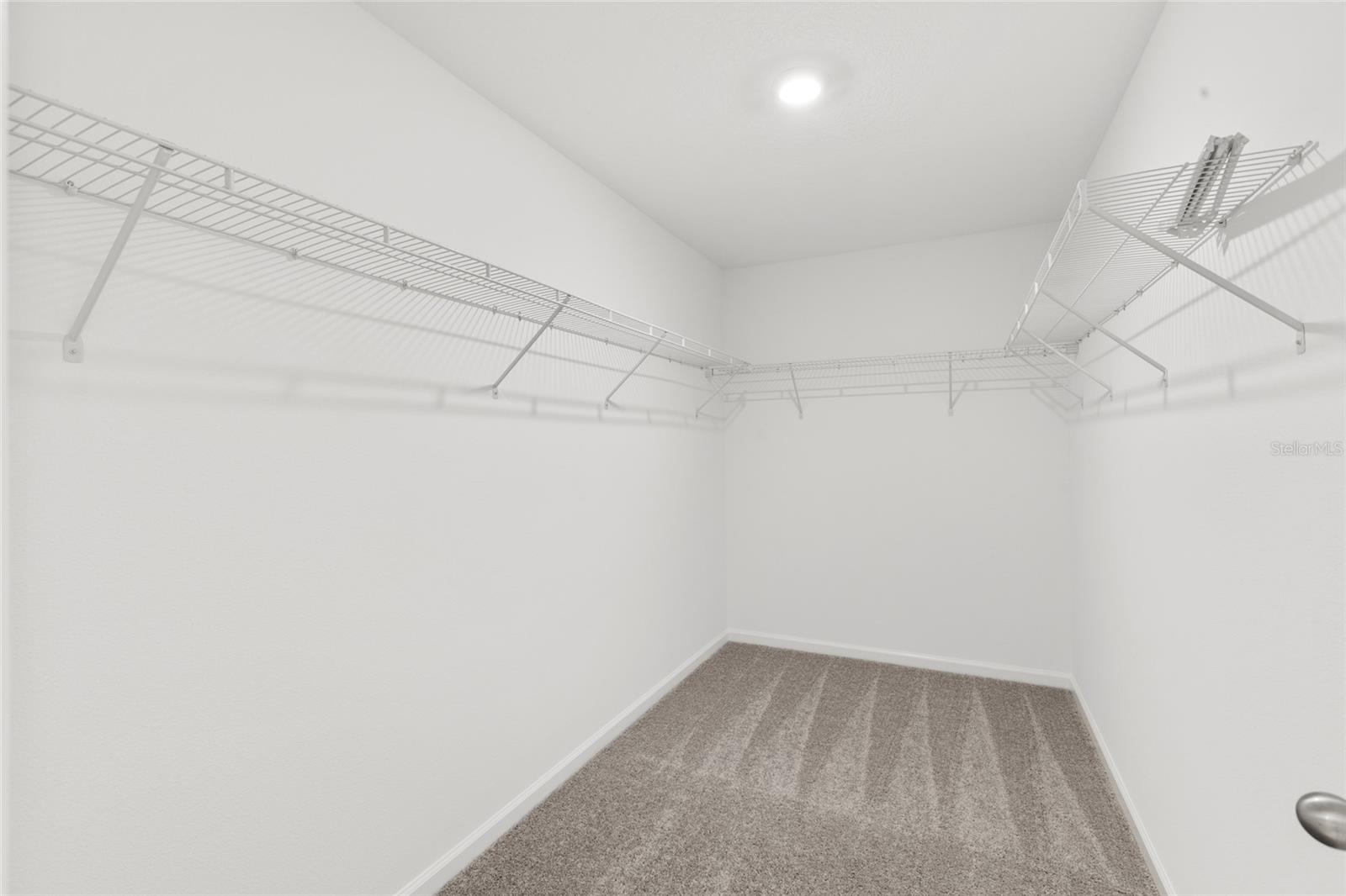 ASHFORD PLACE - Residential Lease