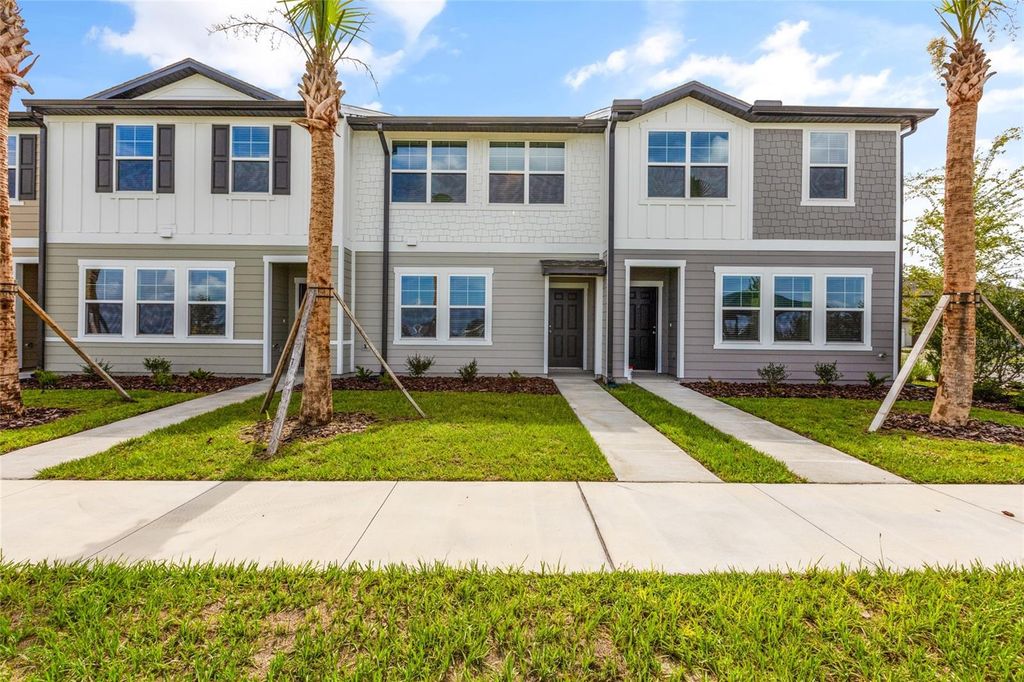Photo of 377 Grand Pine Lane, Saint Cloud, FL 34771 (MLS # O6355871)
