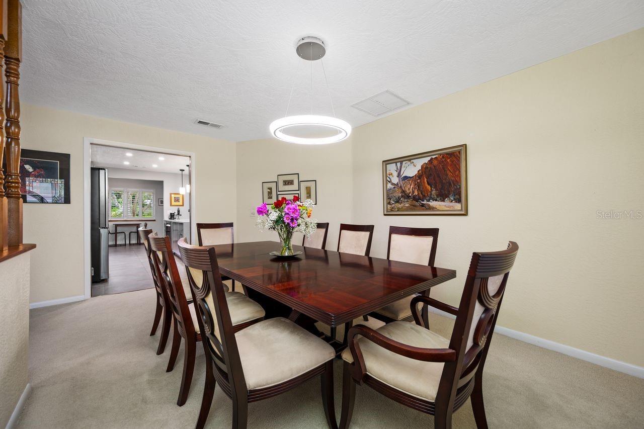 2827 PHEASANT RUN