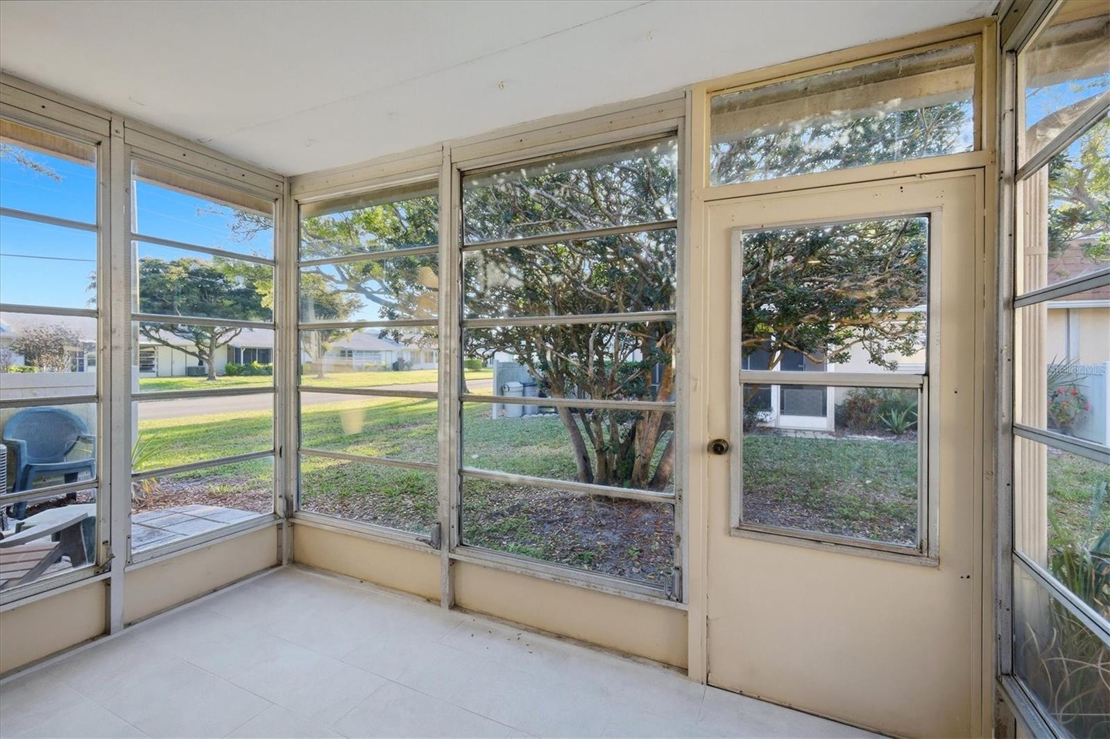 CORTEZ VILLAS CONDO 4 PH B - Residential