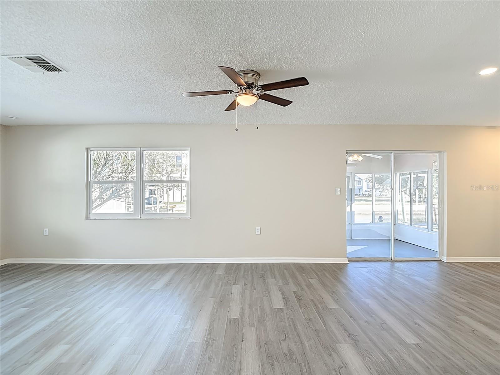 HUDSON BEACH ESTATES - Residential