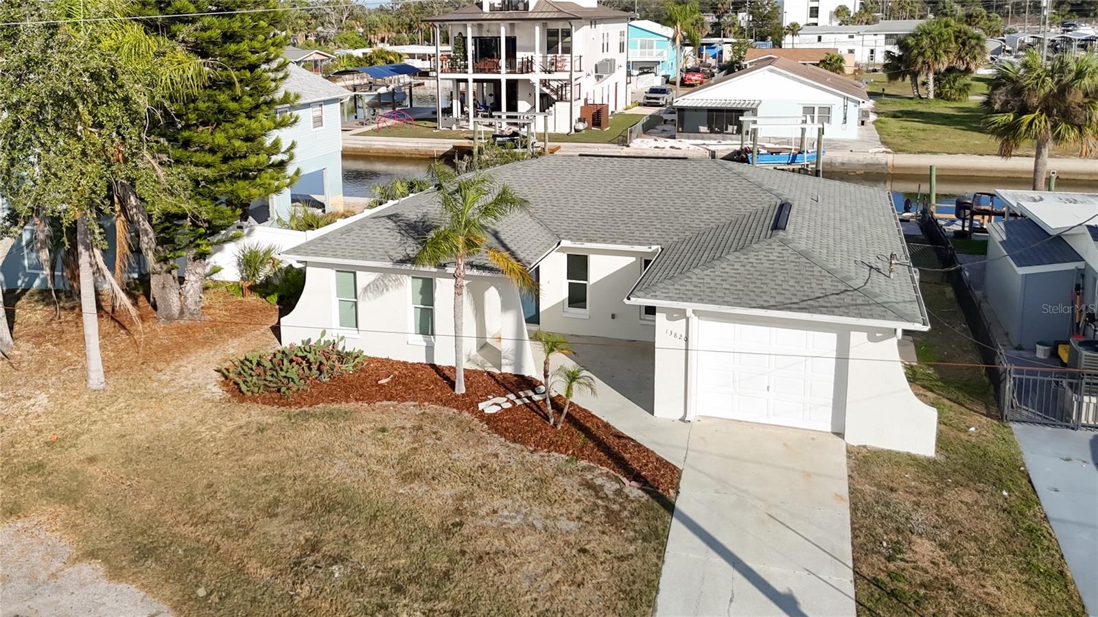 HUDSON BEACH ESTATES - Residential