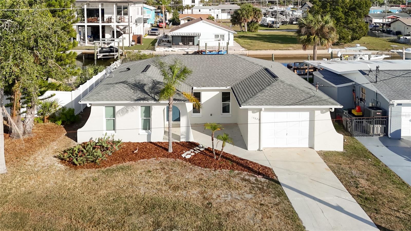 HUDSON BEACH ESTATES - Residential