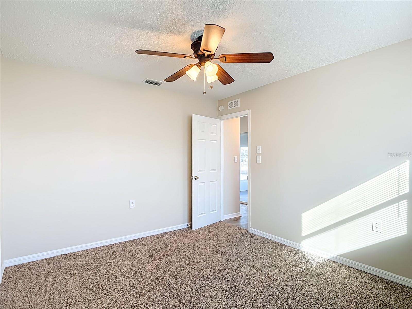 HUDSON BEACH ESTATES - Residential