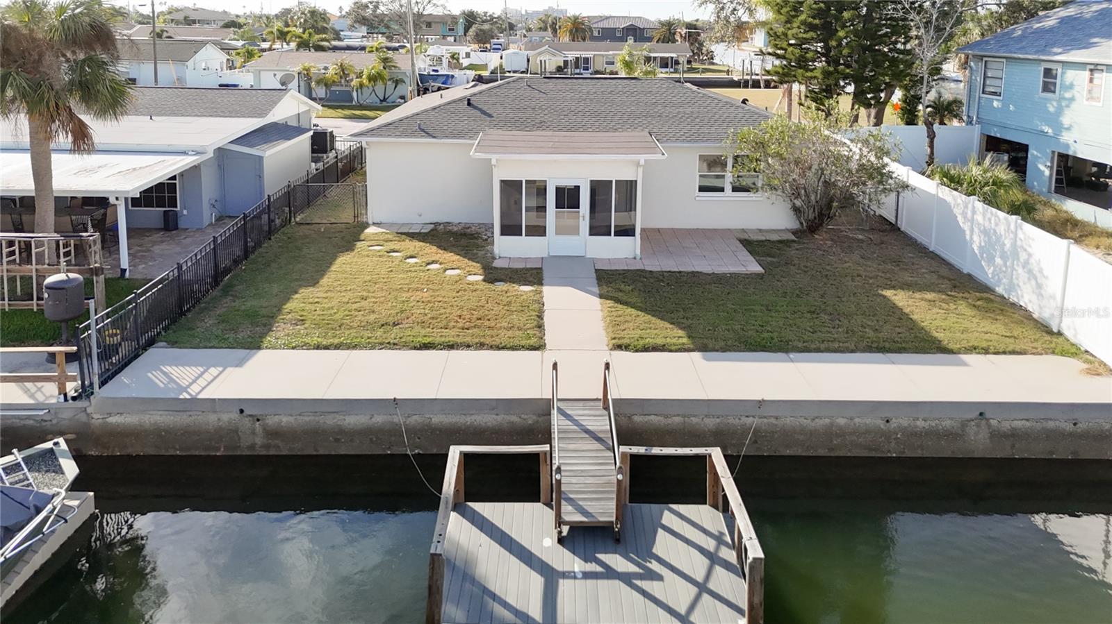 HUDSON BEACH ESTATES - Residential