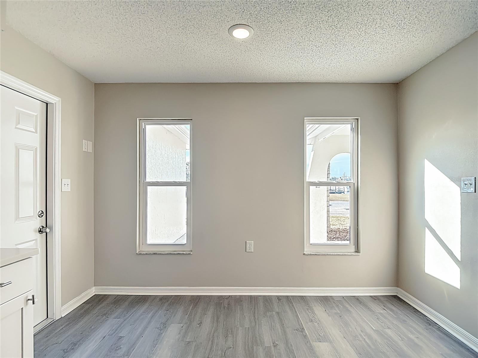 HUDSON BEACH ESTATES - Residential