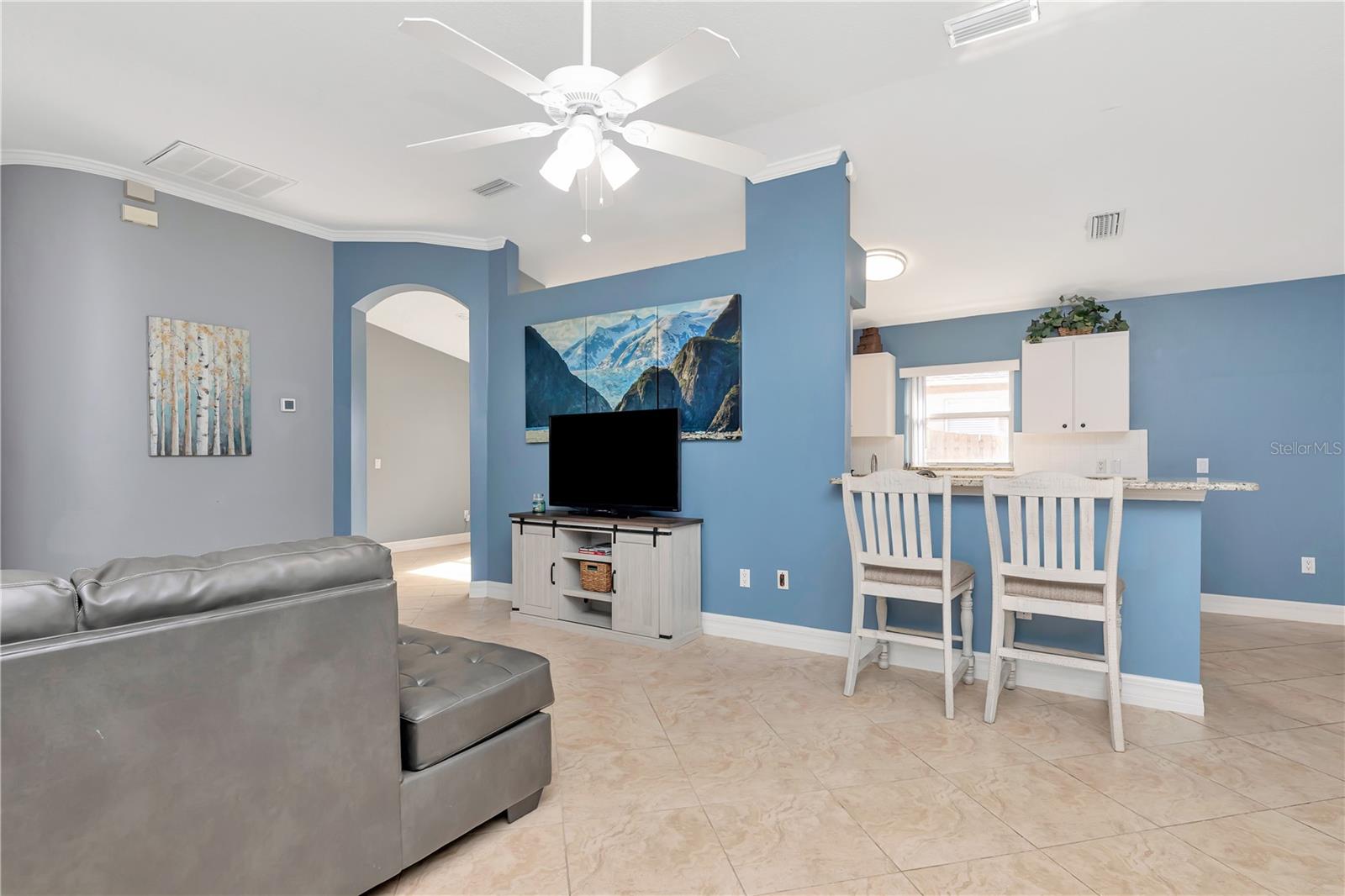 A REP OF A POR OF BLK - Residential