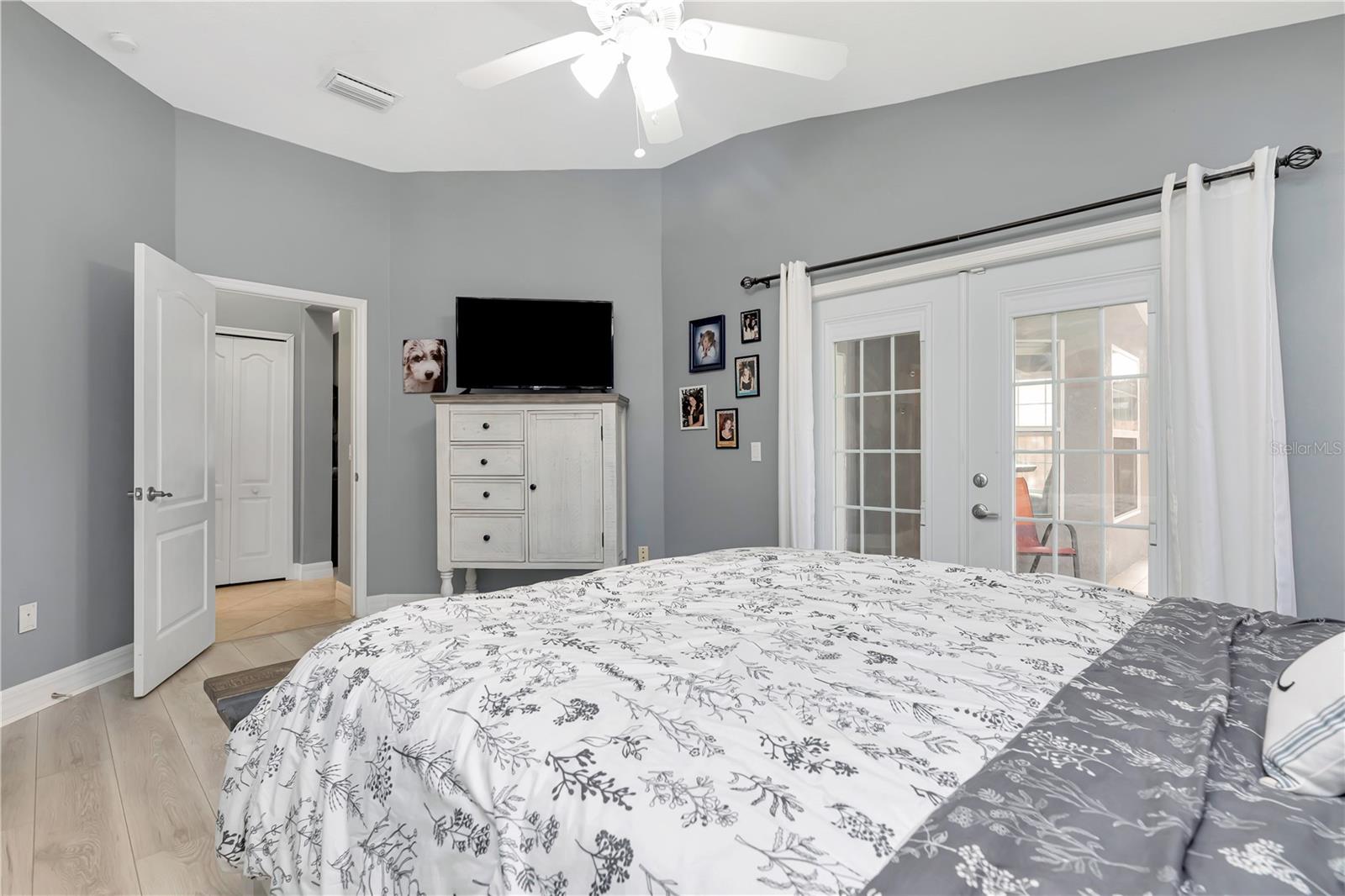 A REP OF A POR OF BLK - Residential