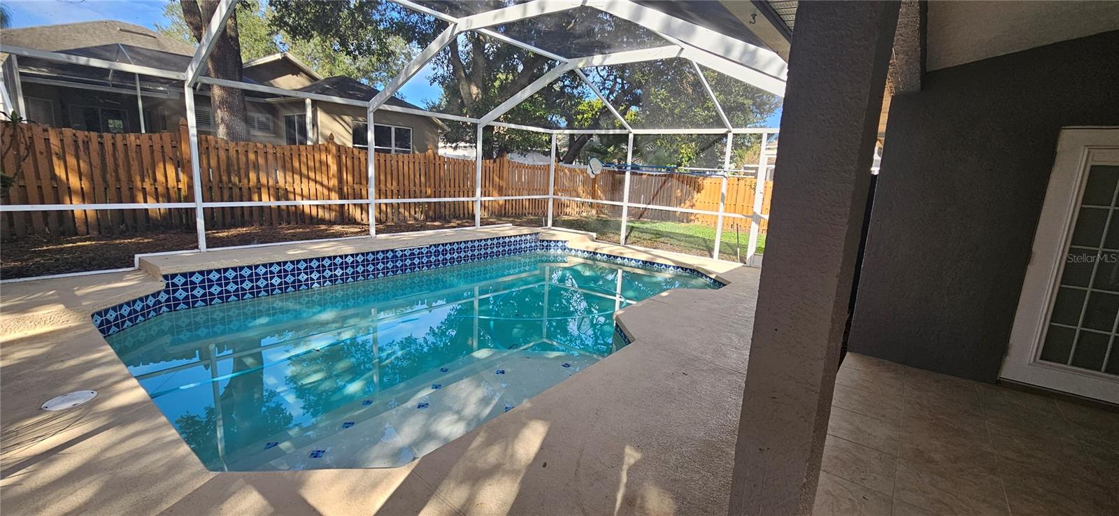 A REP OF A POR OF BLK - Residential