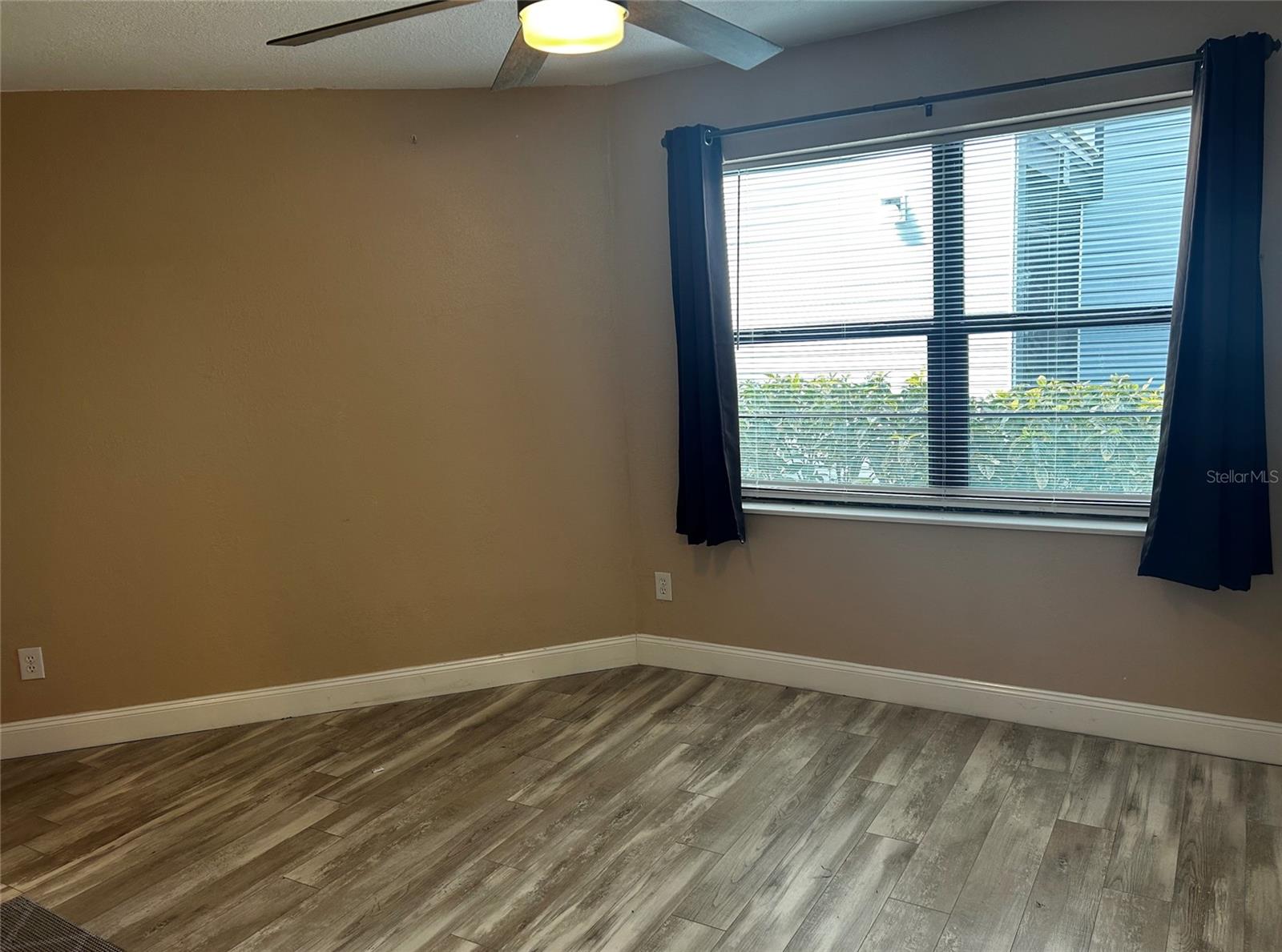 3984 ATRIUM DRIVE 4