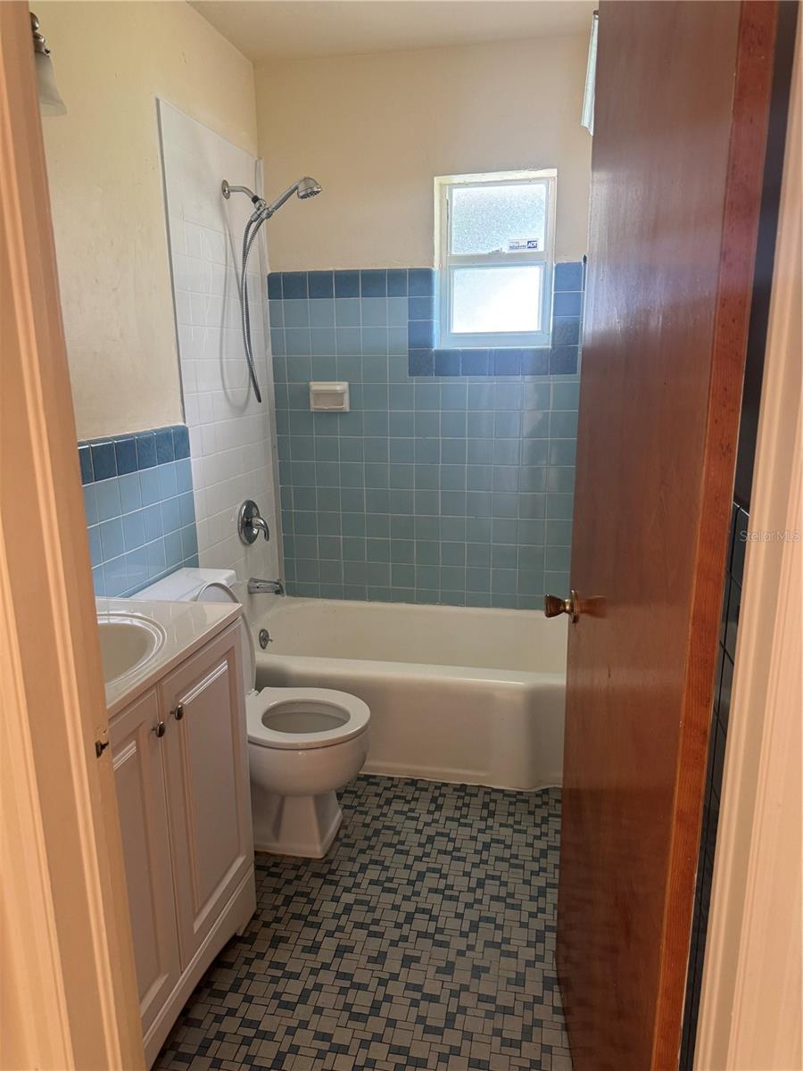 LONG MEADOW - Residential Lease