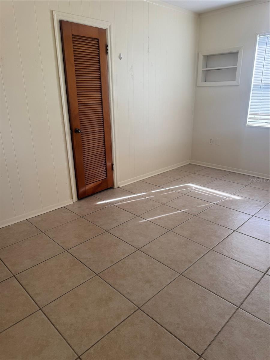 LONG MEADOW - Residential Lease