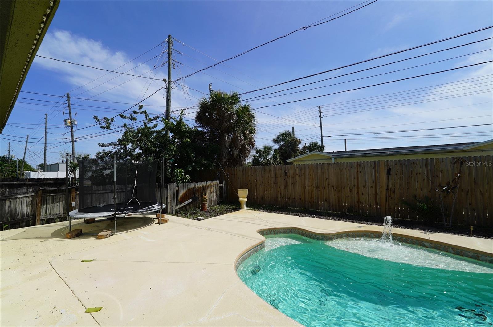 BAYOU MANOR 2ND ADD - Residential