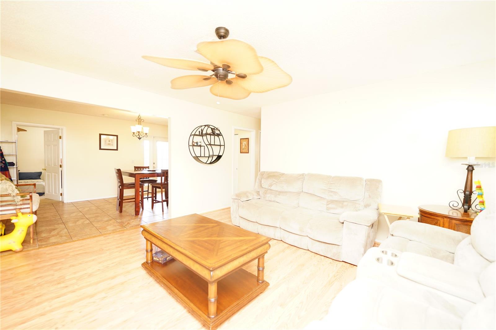 BAYOU MANOR 2ND ADD - Residential