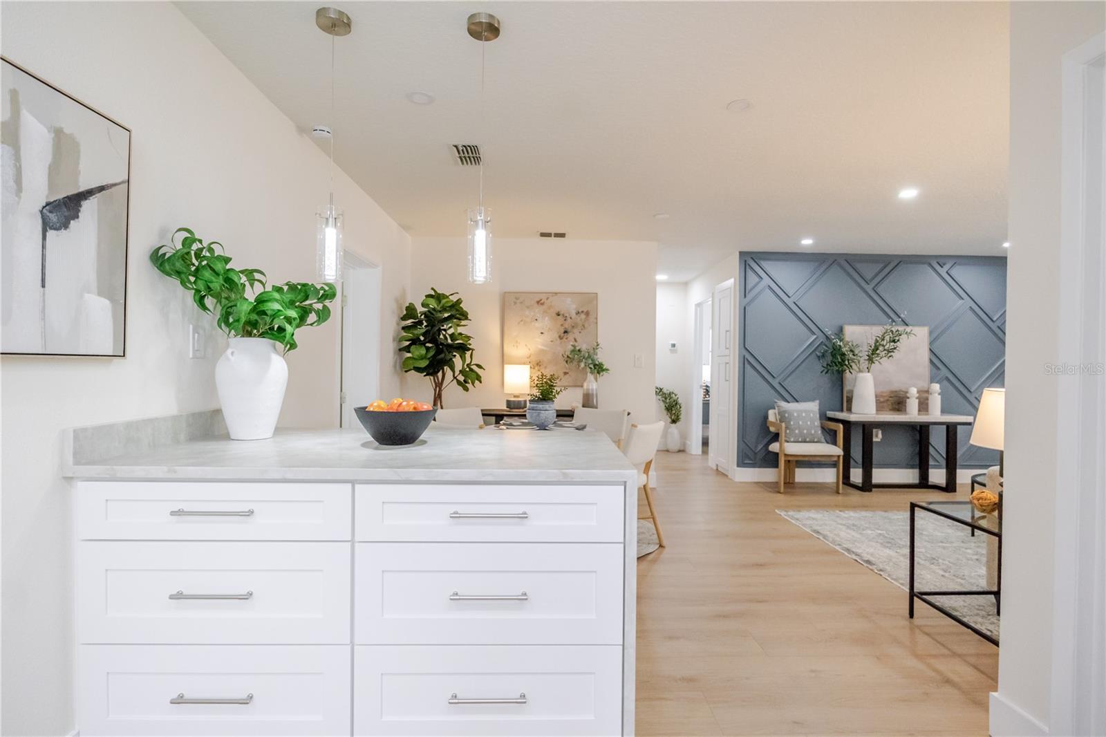 THE LAKES - Residential