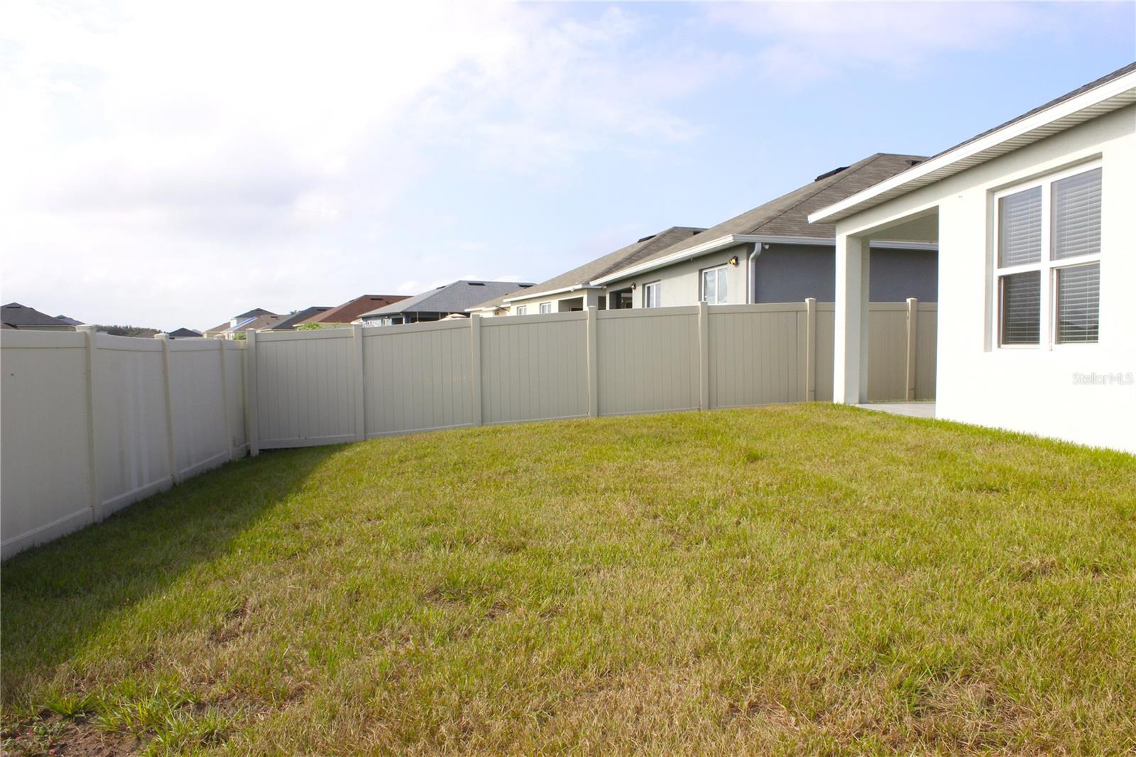 LUCERNE PARK RESERVE - Residential Lease