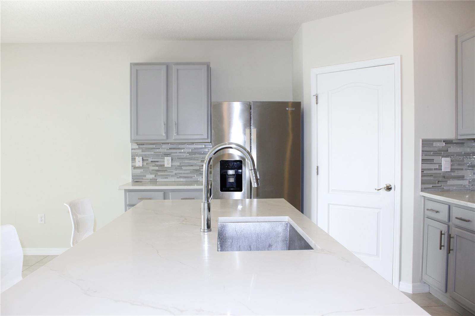 LUCERNE PARK RESERVE - Residential Lease