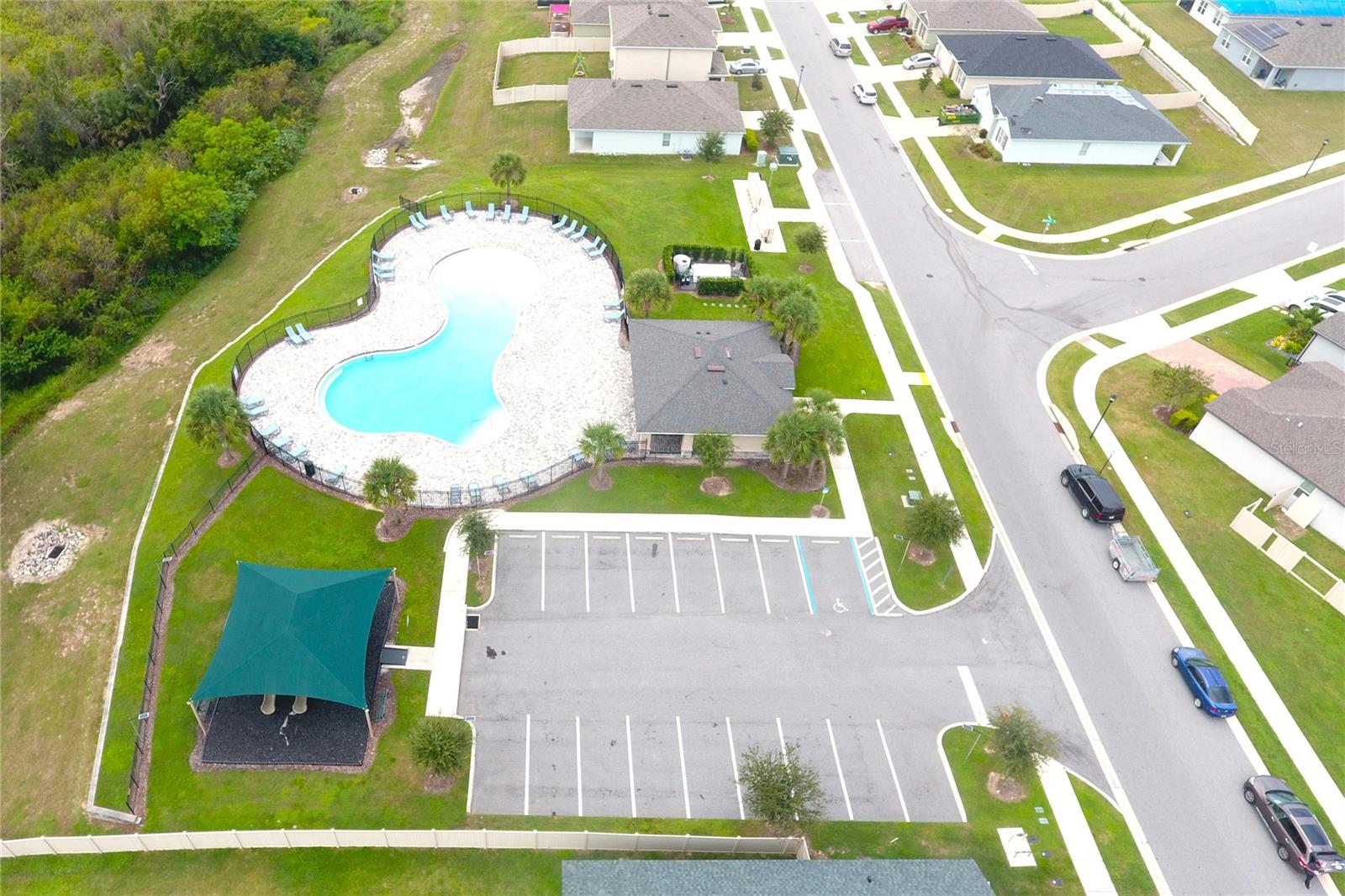 LUCERNE PARK RESERVE - Residential Lease