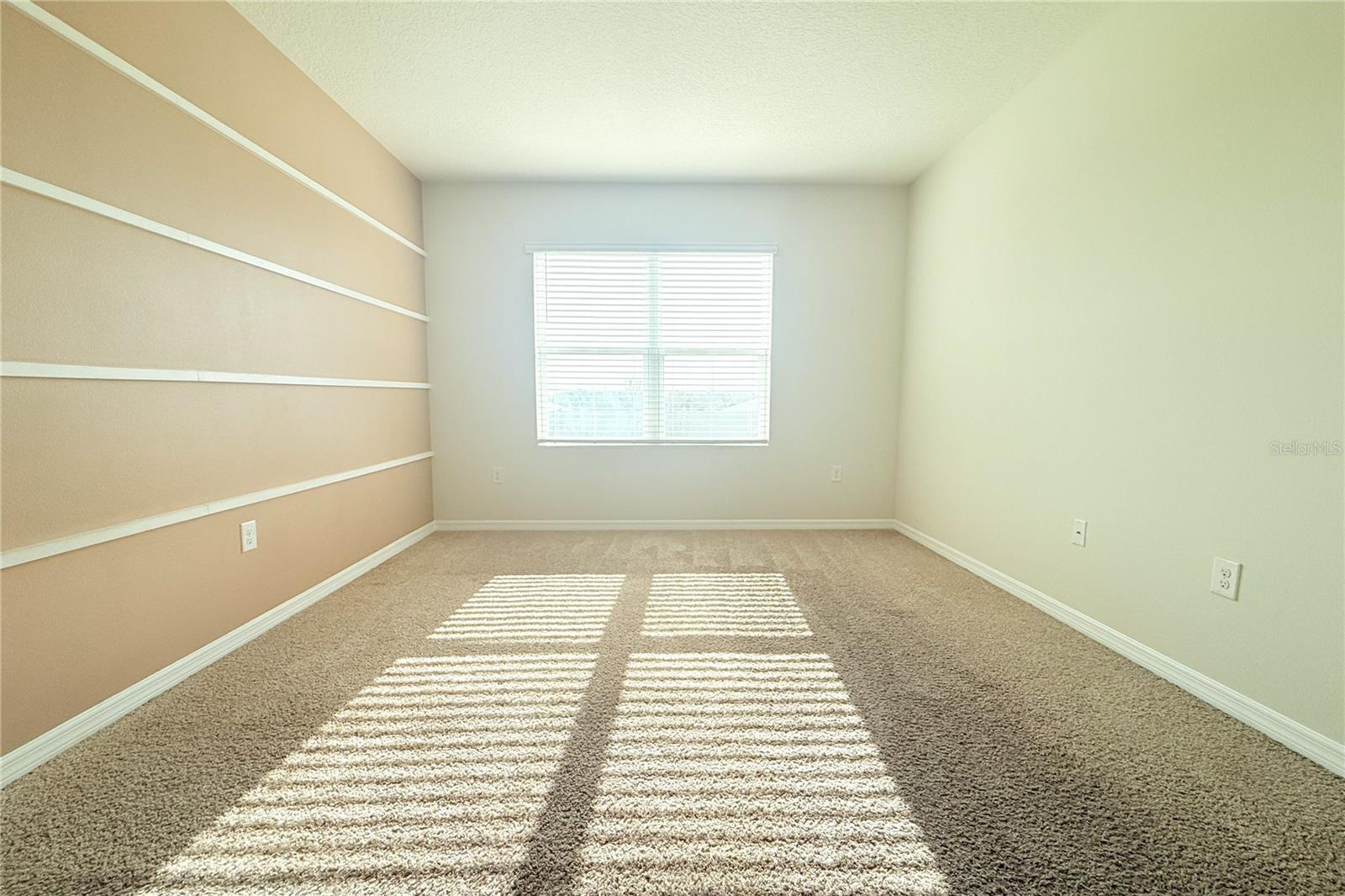 LUCERNE PARK RESERVE - Residential Lease