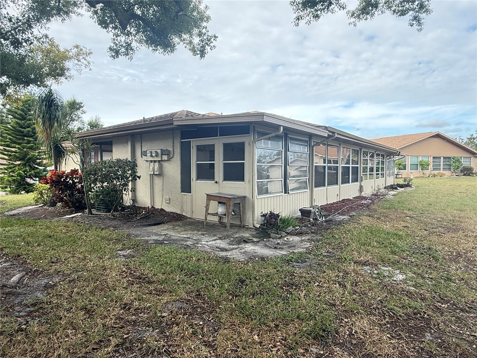 FAIRFIELD B CONDOMINIUM - Residential