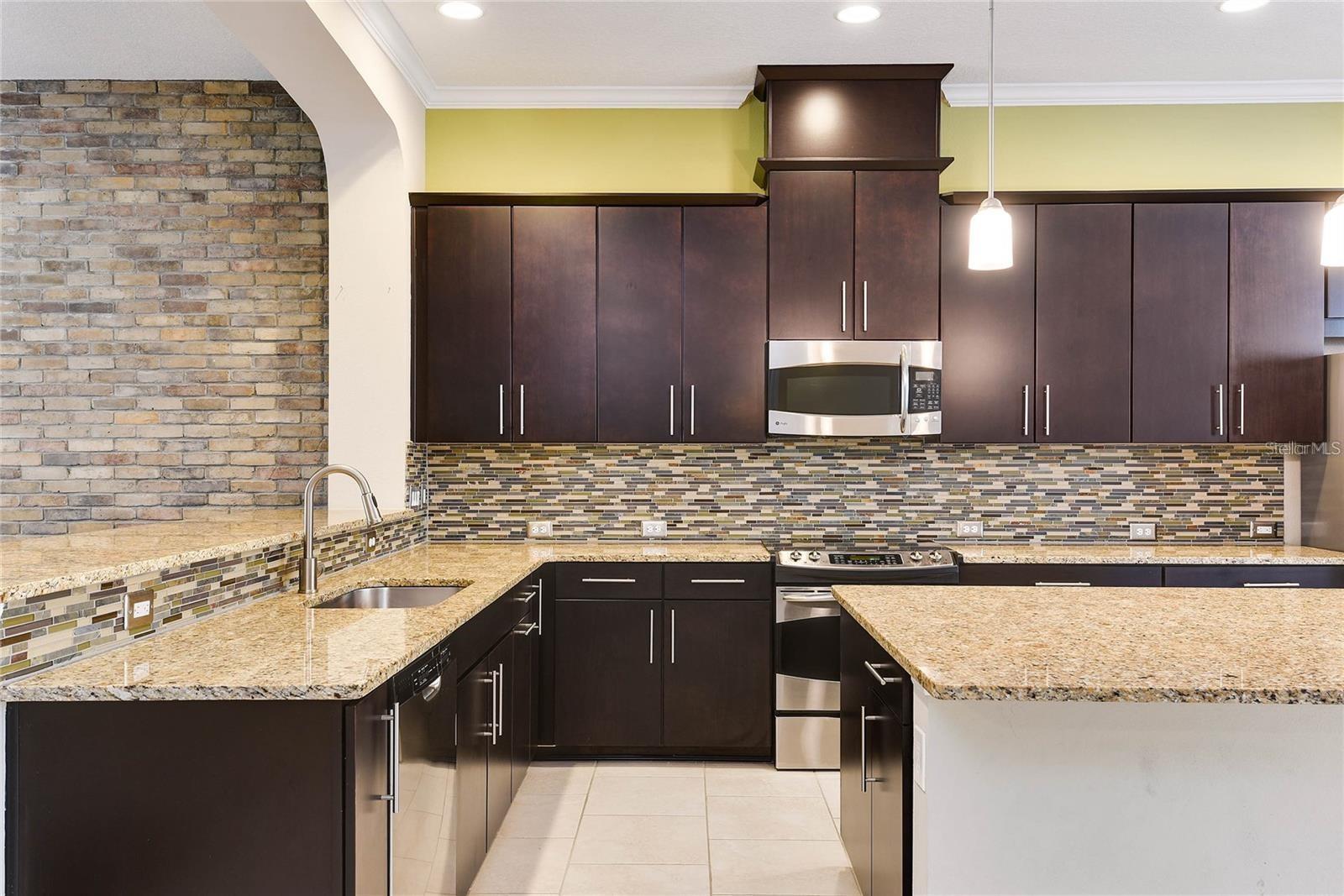 BALDWIN PARK REP 01 - Residential Lease