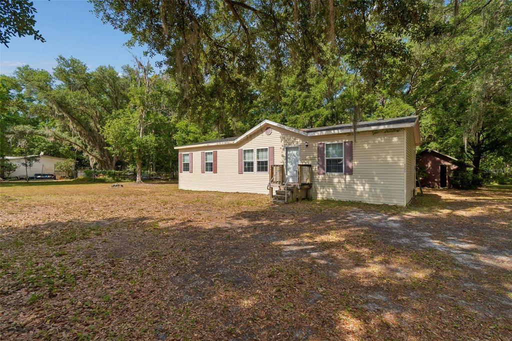 Photo of 6735 Ravenwood Street, Wesley Chapel, FL 33544 (MLS # TB8505562)