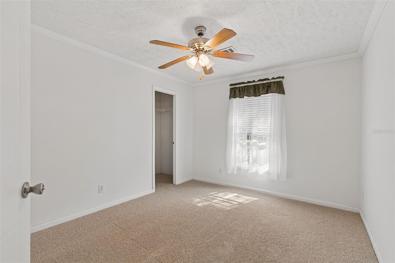 ANGUS VALLEY - Residential