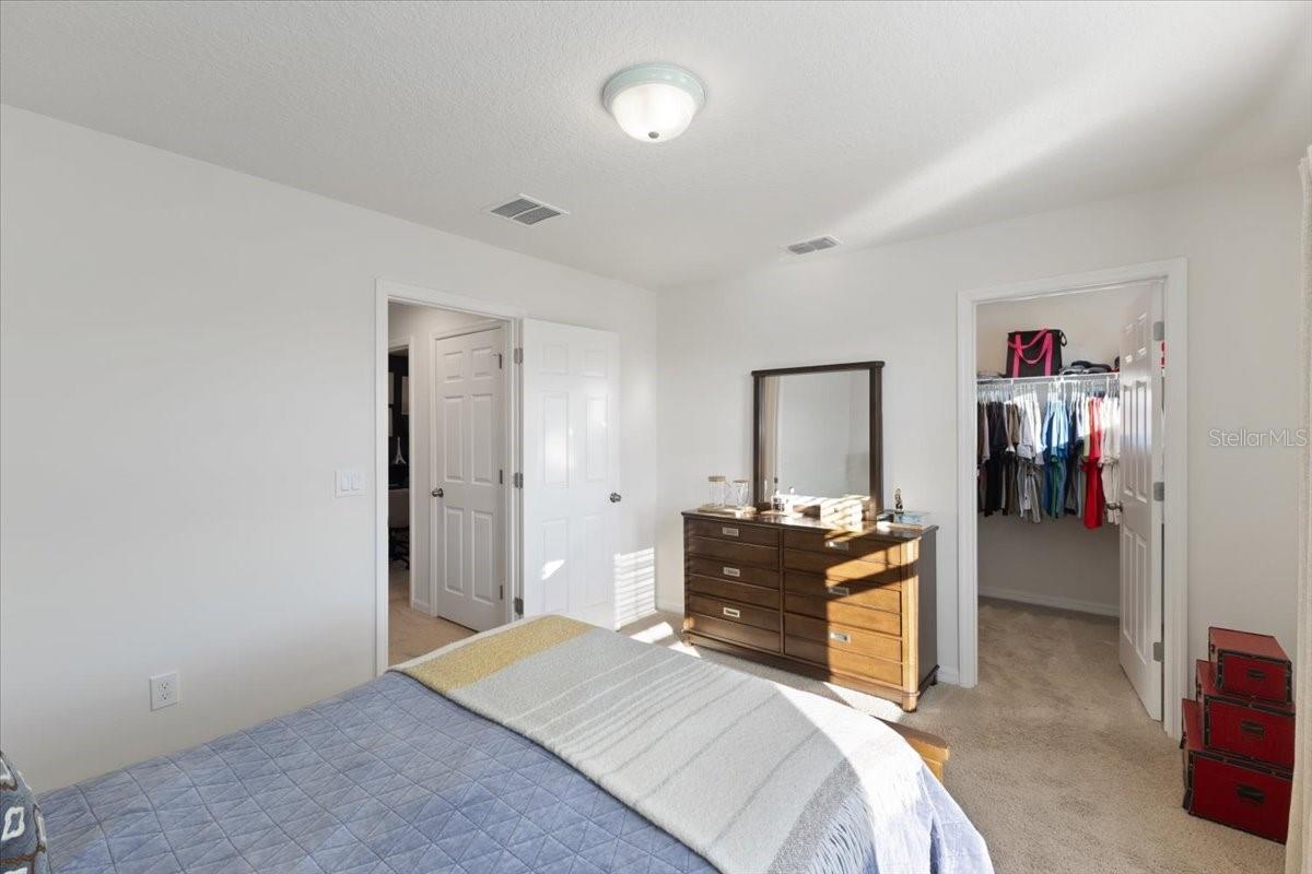 HAWKSMOOR PH 3 - Residential