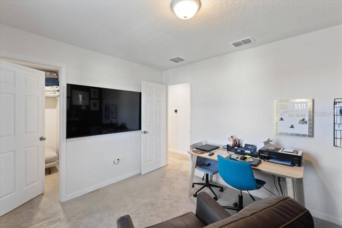 HAWKSMOOR PH 3 - Residential