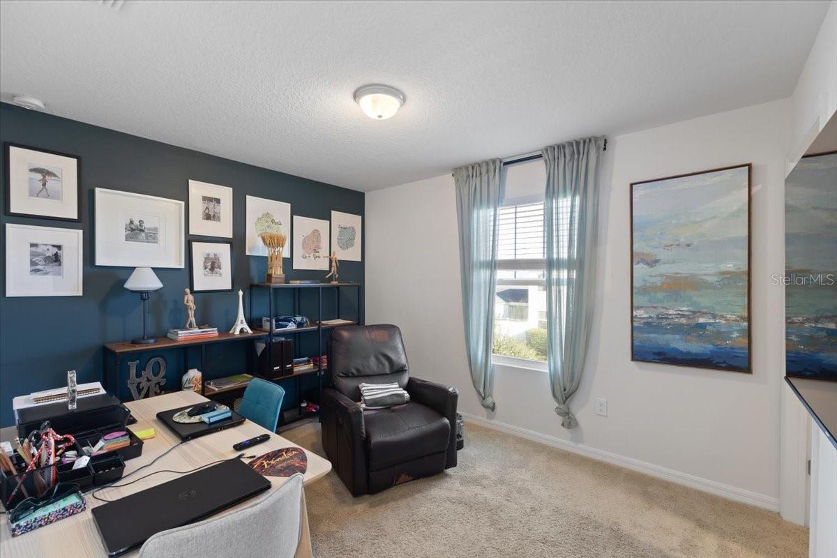 HAWKSMOOR PH 3 - Residential