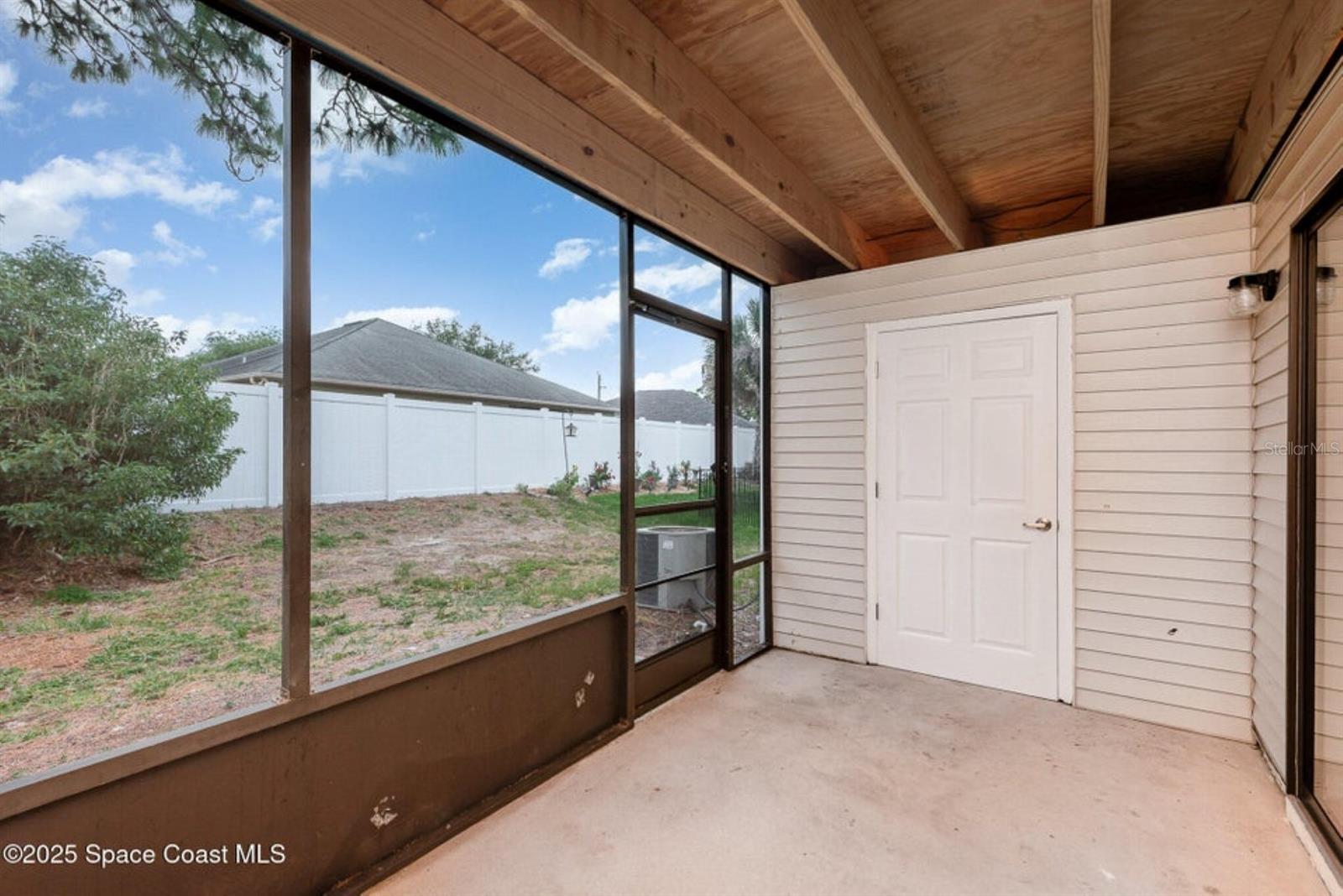 ROYAL OAK GOLF & COUNTRY CLUB SEC 09 - Residential