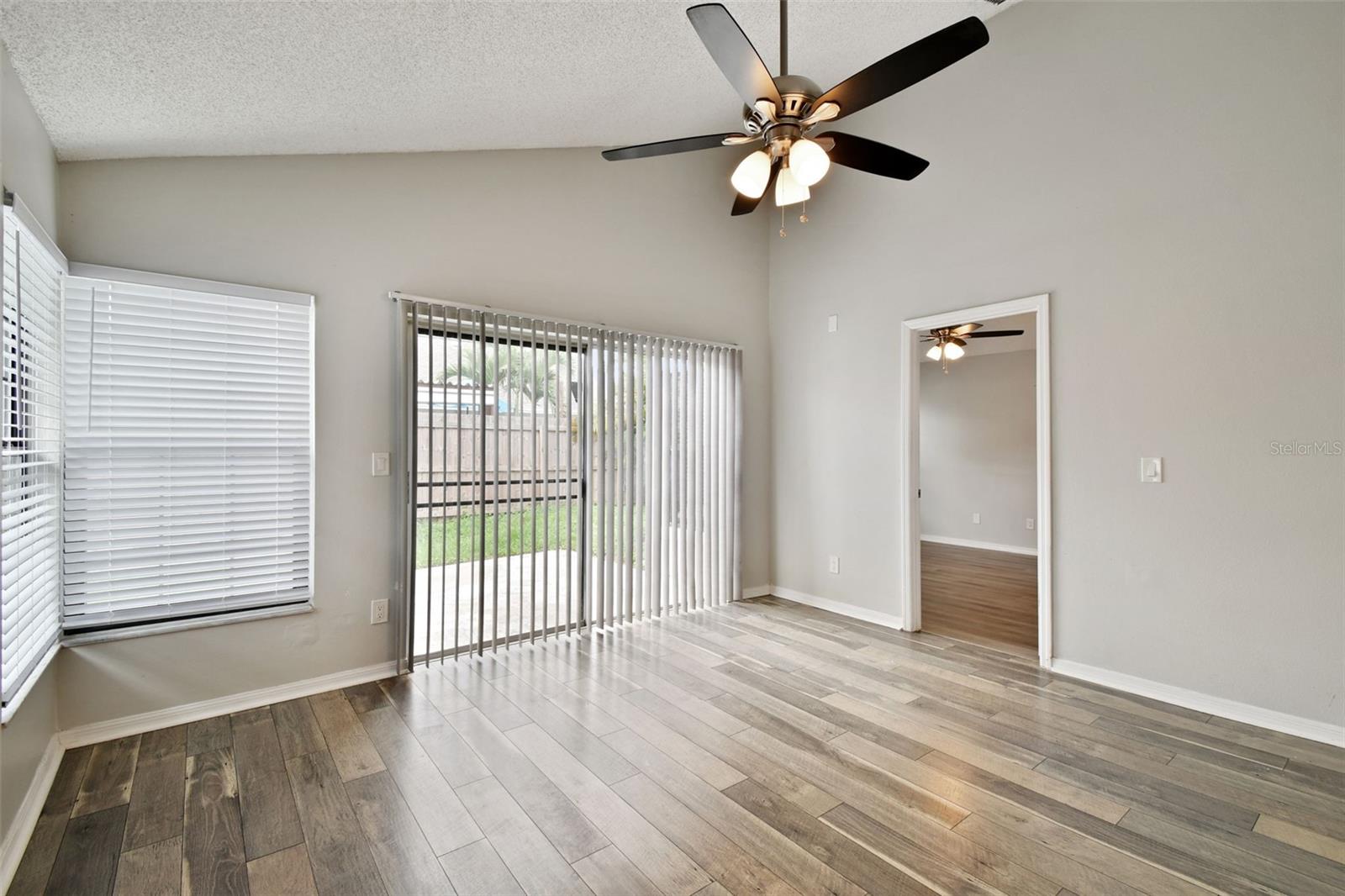 HAMPTON PARK UNIT 02 - Residential