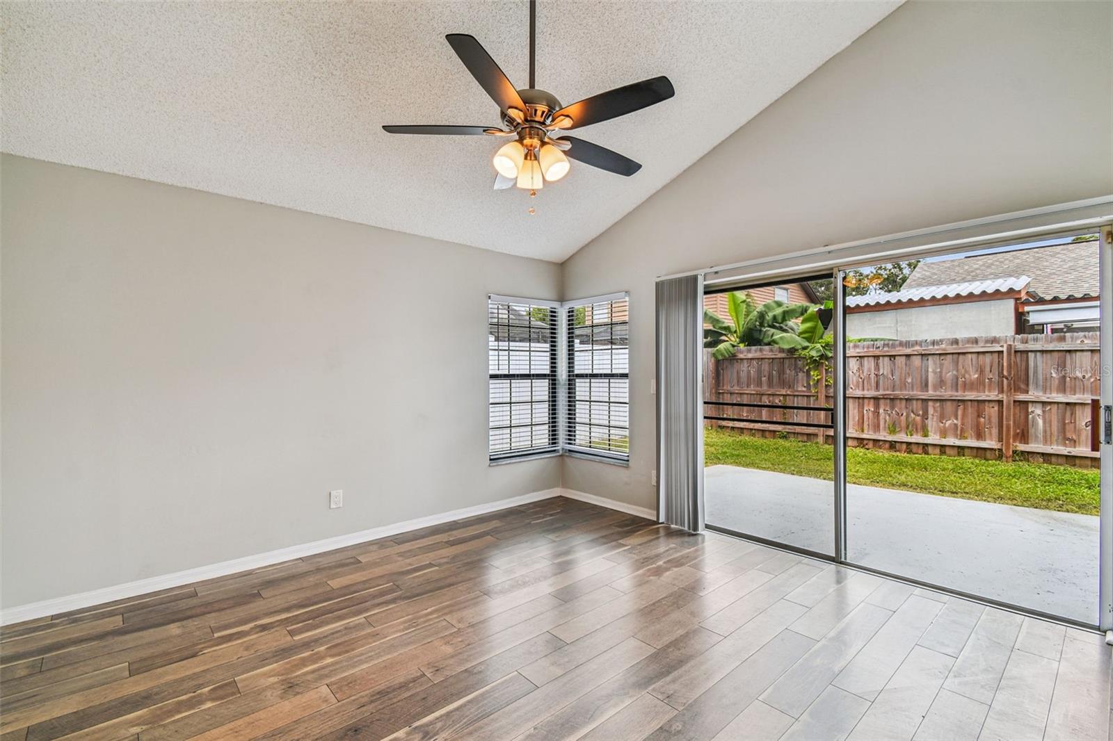 HAMPTON PARK UNIT 02 - Residential