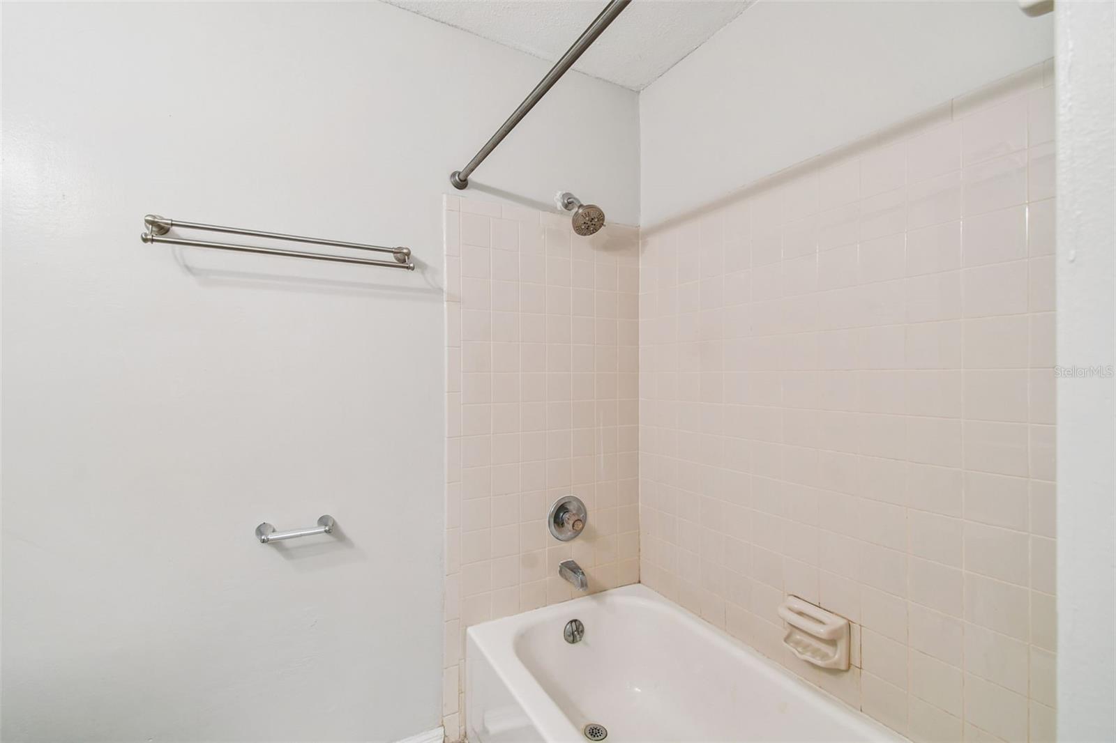HAMPTON PARK UNIT 02 - Residential