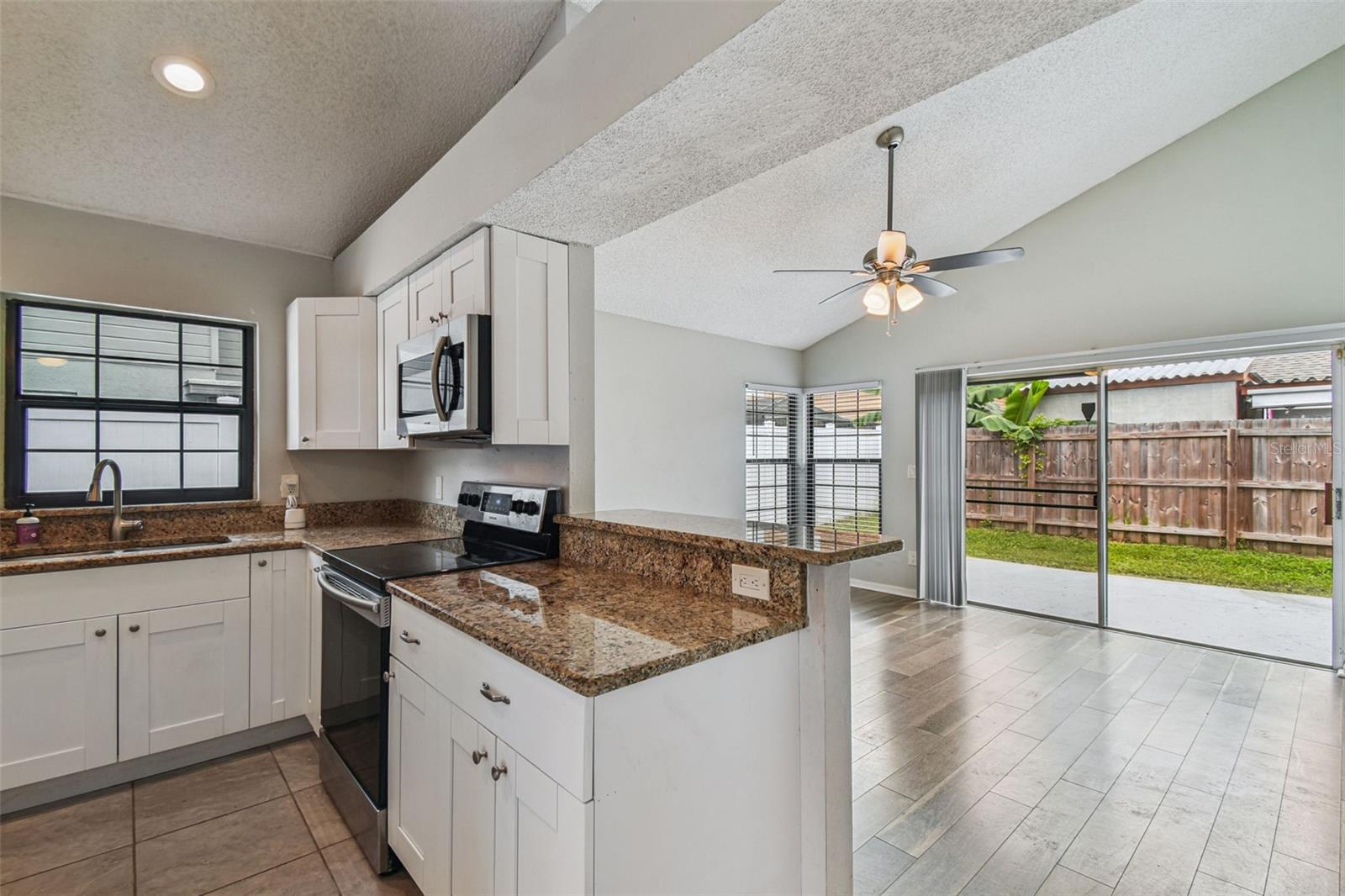 HAMPTON PARK UNIT 02 - Residential