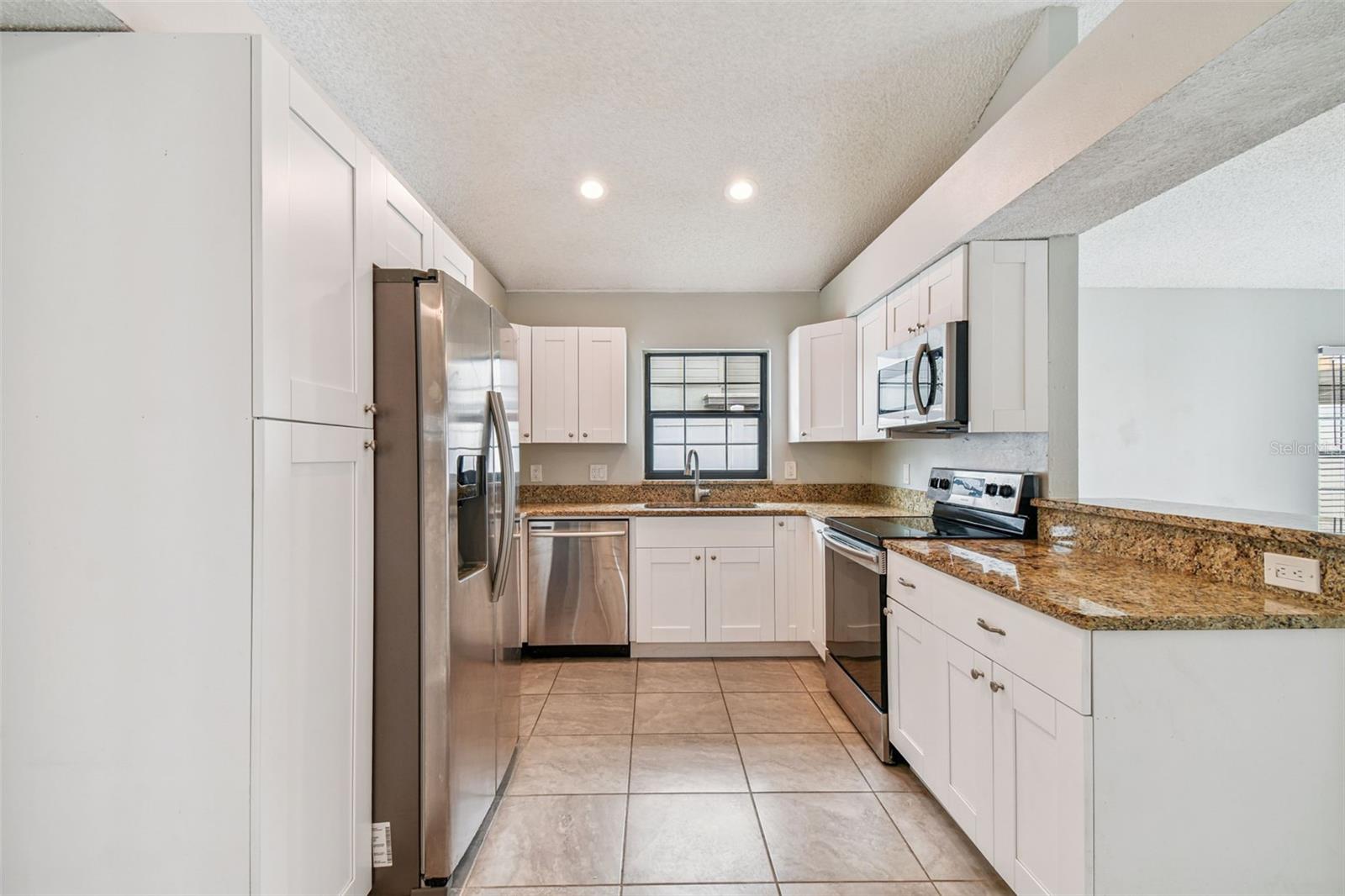 HAMPTON PARK UNIT 02 - Residential