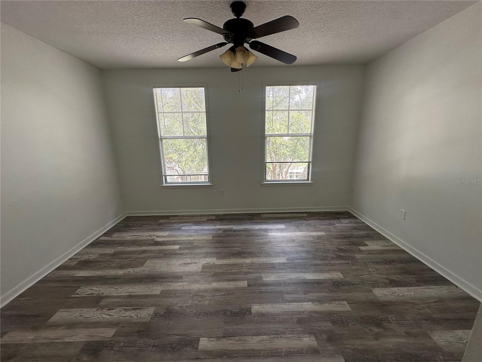 TOWN CENTER CONDOS - Residential Lease