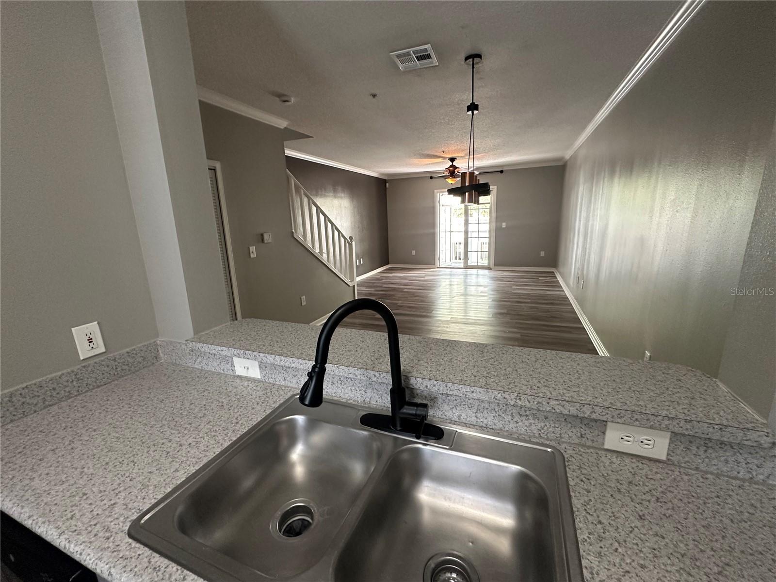 TOWN CENTER CONDOS - Residential Lease