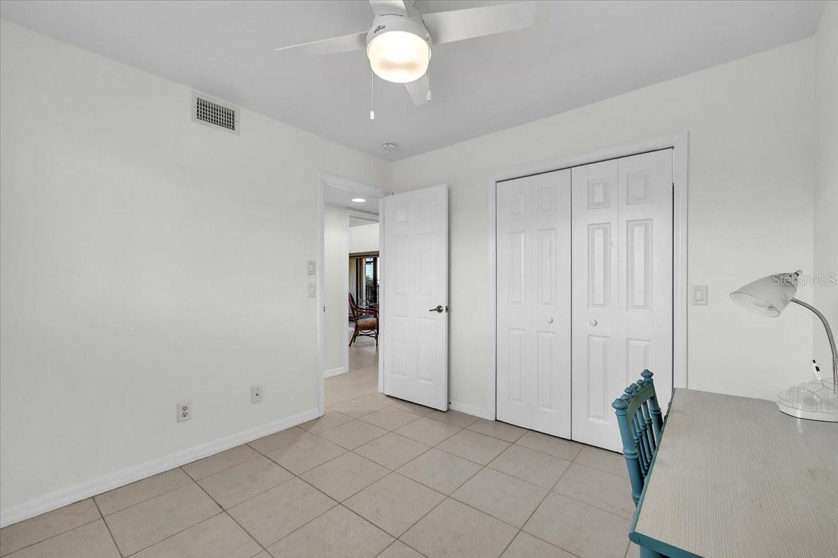 SUNRISE TOWERS PH 01 - Residential