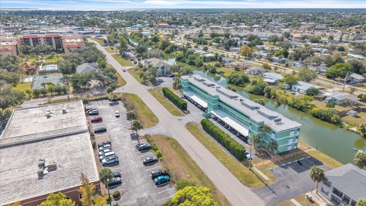 SUNRISE TOWERS PH 01 - Residential