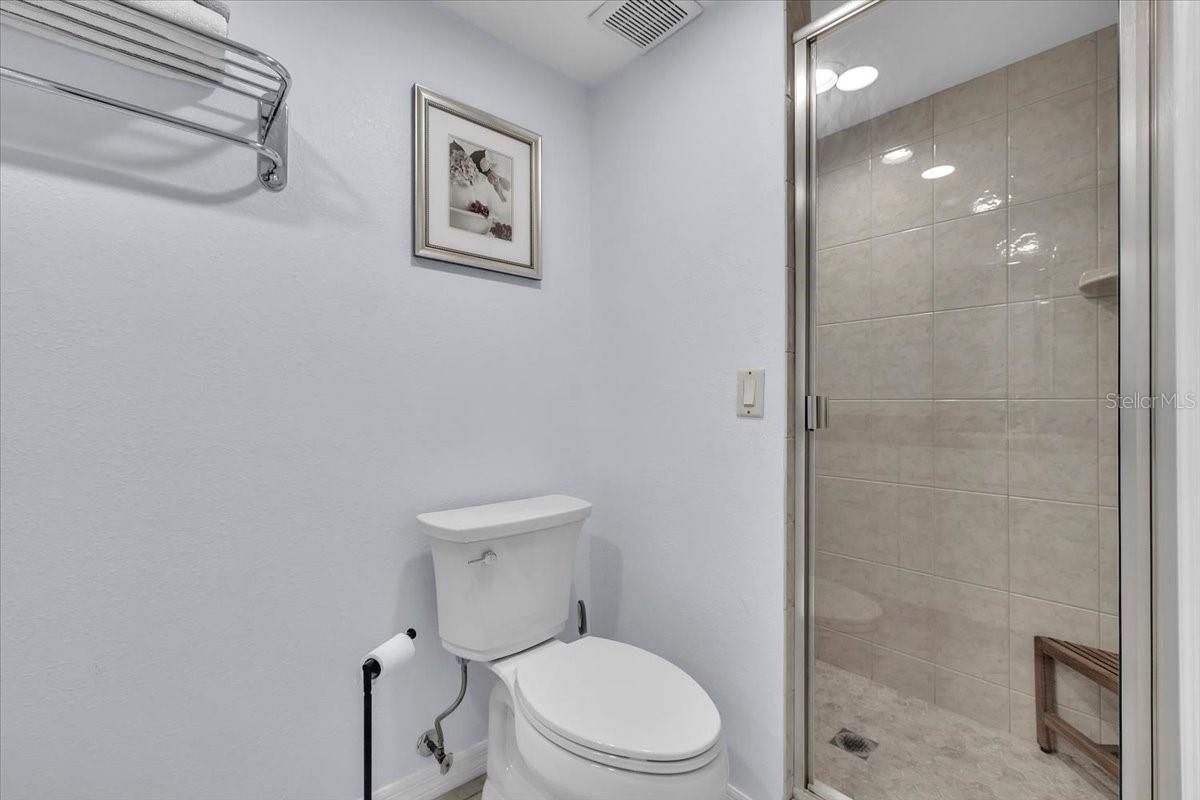 SUNRISE TOWERS PH 01 - Residential