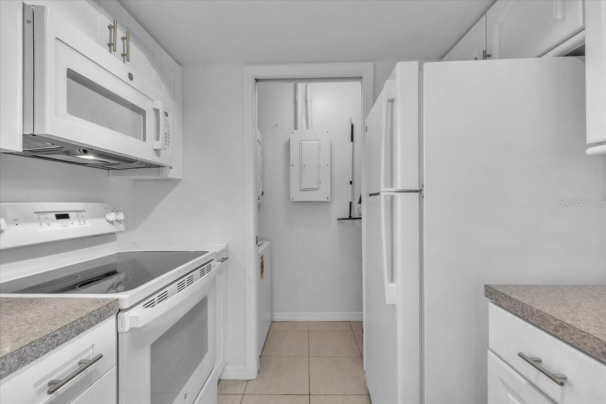 SUNRISE TOWERS PH 01 - Residential