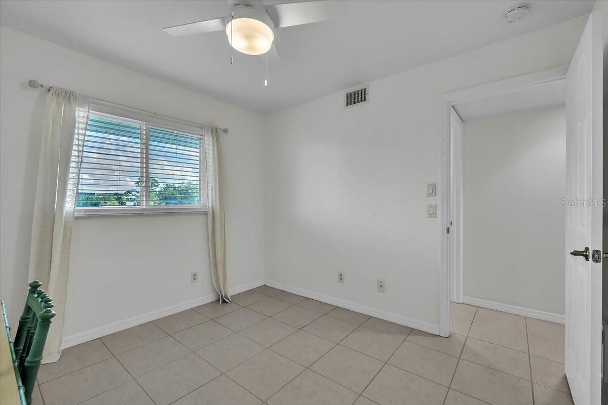 SUNRISE TOWERS PH 01 - Residential