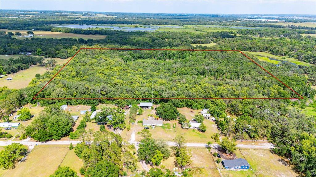 Photo of Bradley Drive, Dade City, FL 33525 (MLS # TB8391724)