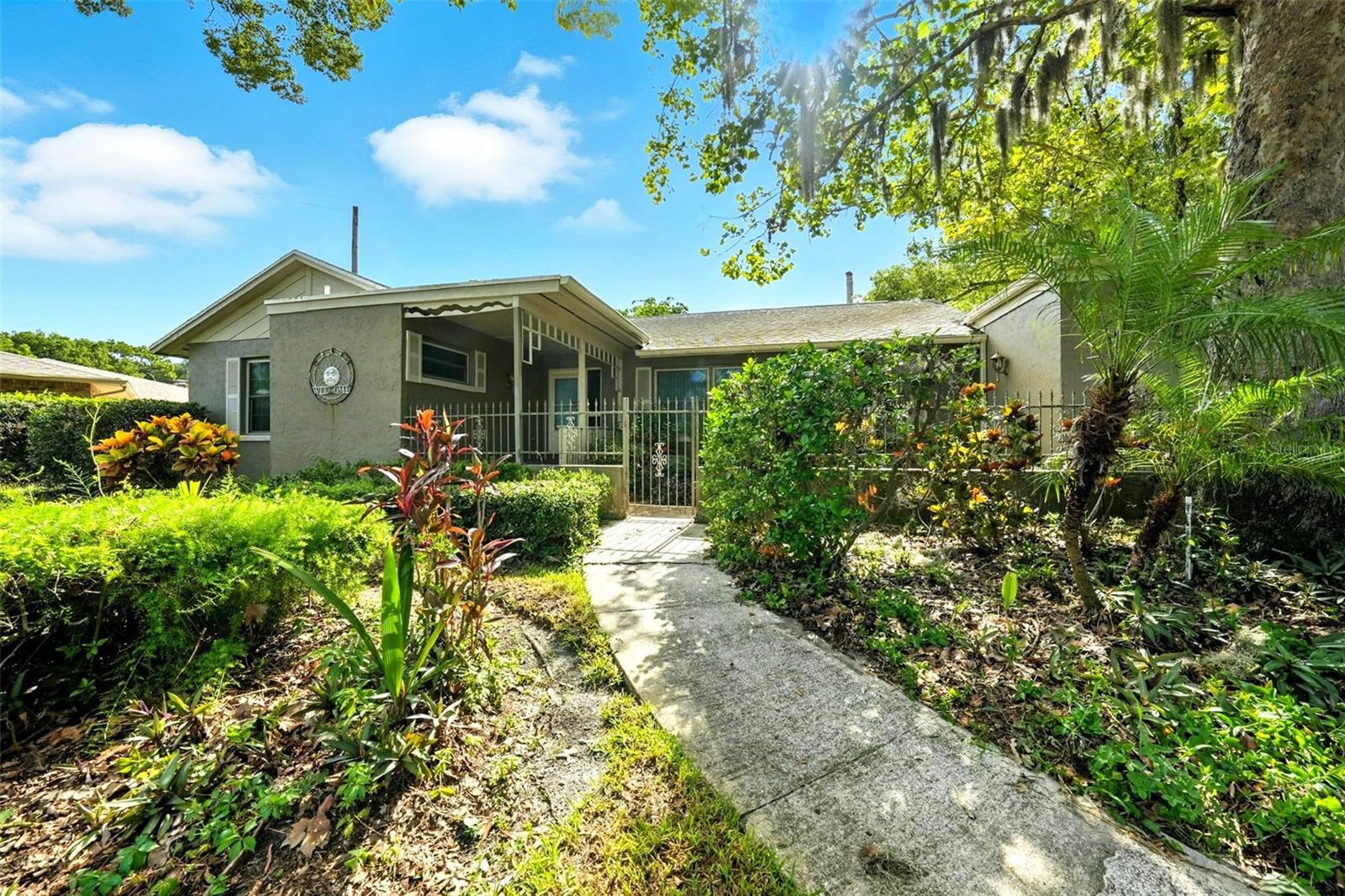 549 KAREN AVENUE