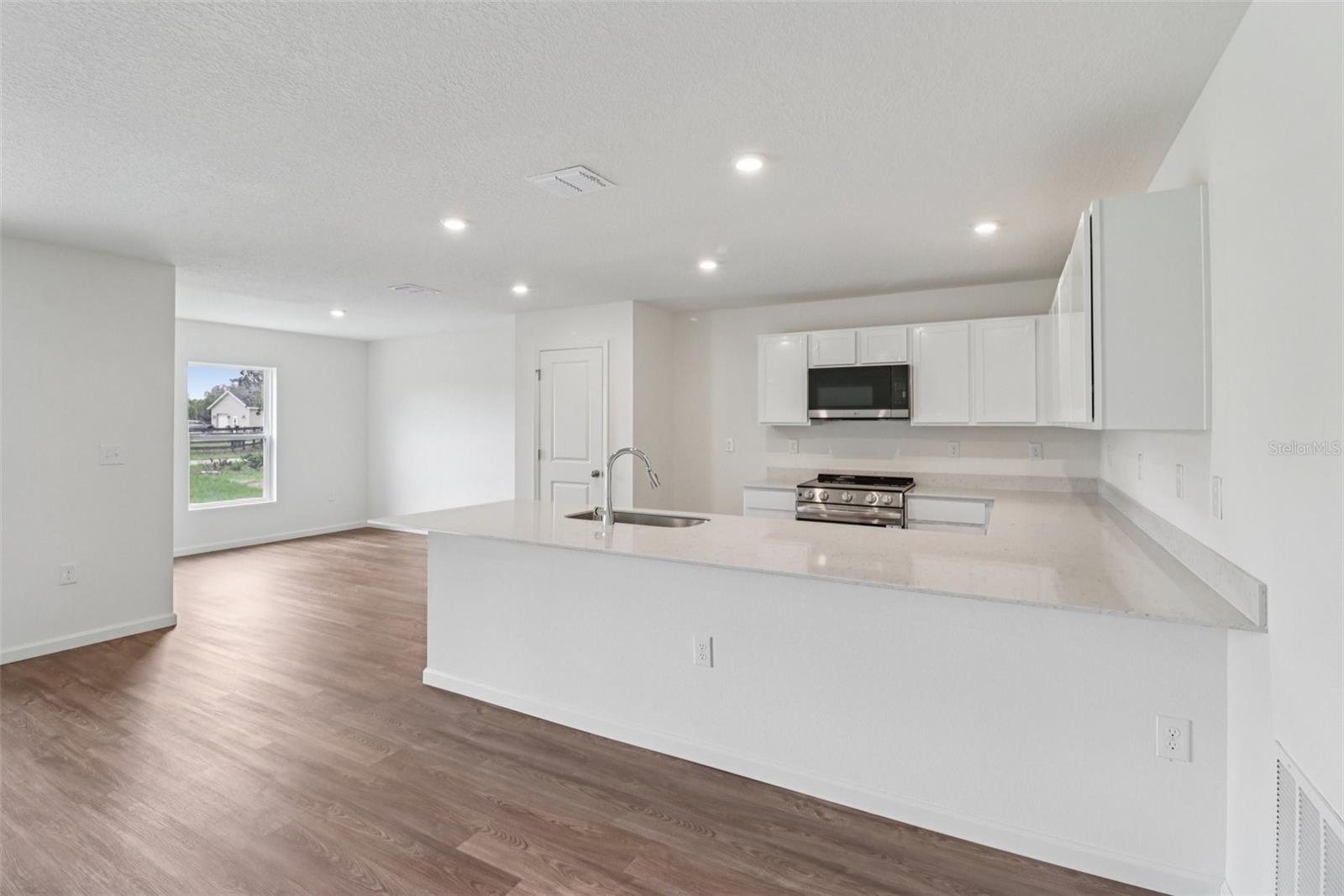 SUMTER VILLAS PHASE FIVE - Residential